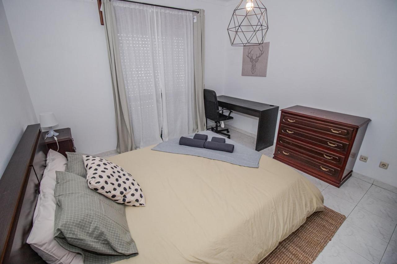 Charming Private Rooms In An Apartment A1 Penha - 파로 외부 사진