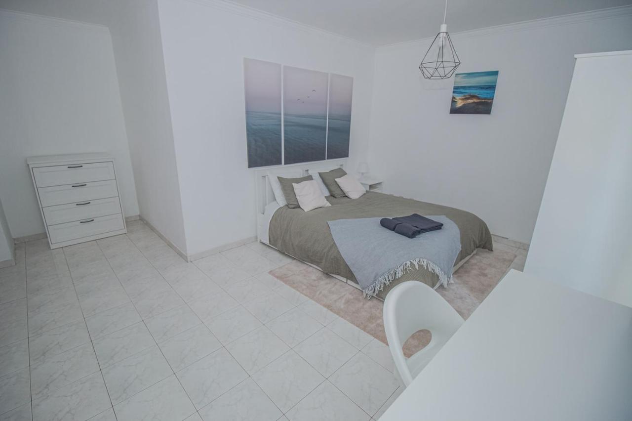 Charming Private Rooms In An Apartment A1 Penha - 파로 외부 사진