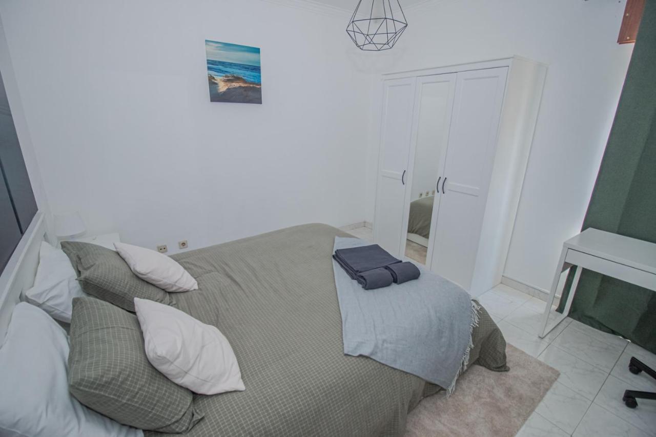 Charming Private Rooms In An Apartment A1 Penha - 파로 외부 사진